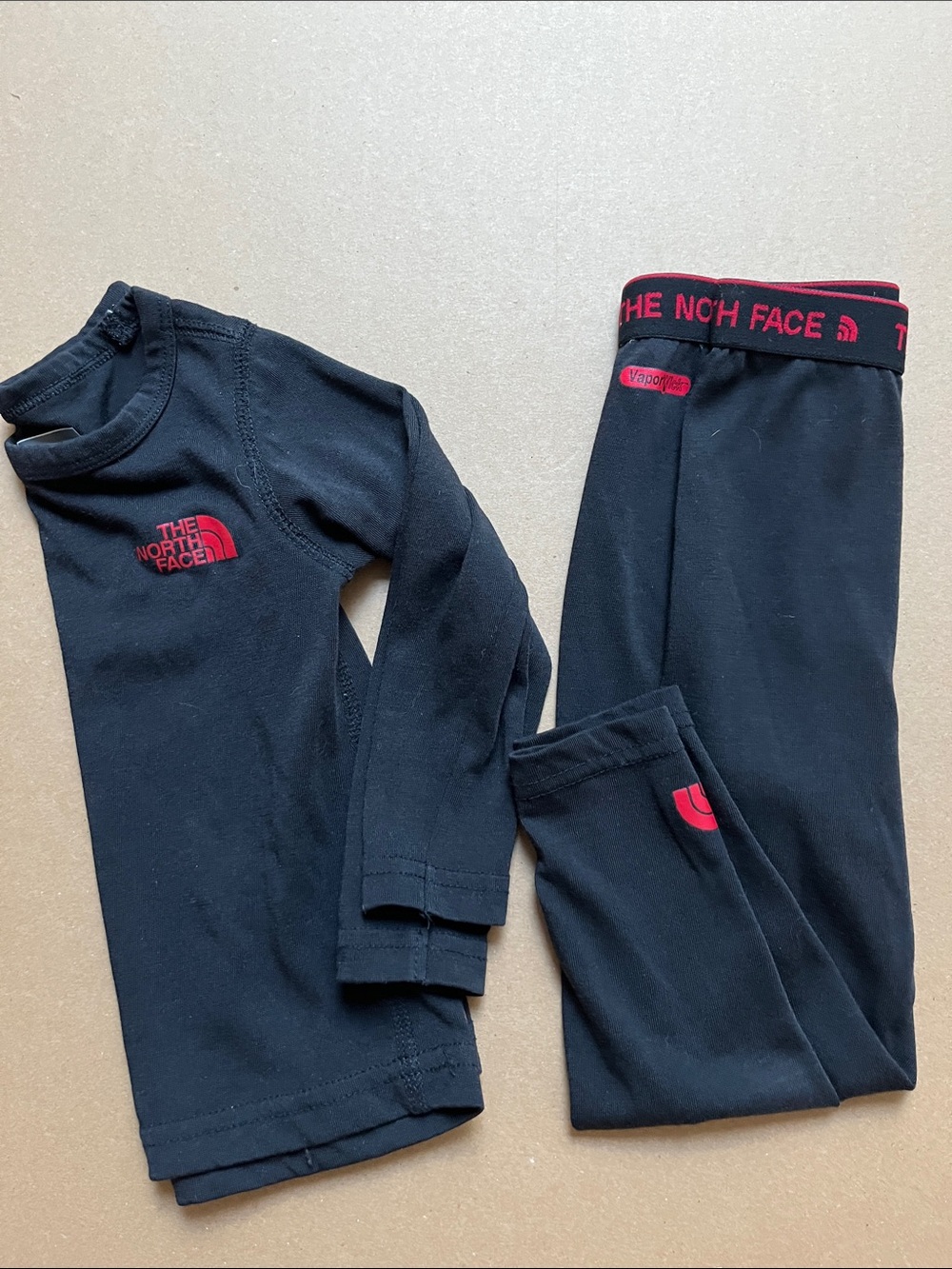 The North Face Toddler Kids Two Piece Waffle Knit Thermal Base Layer Set Black